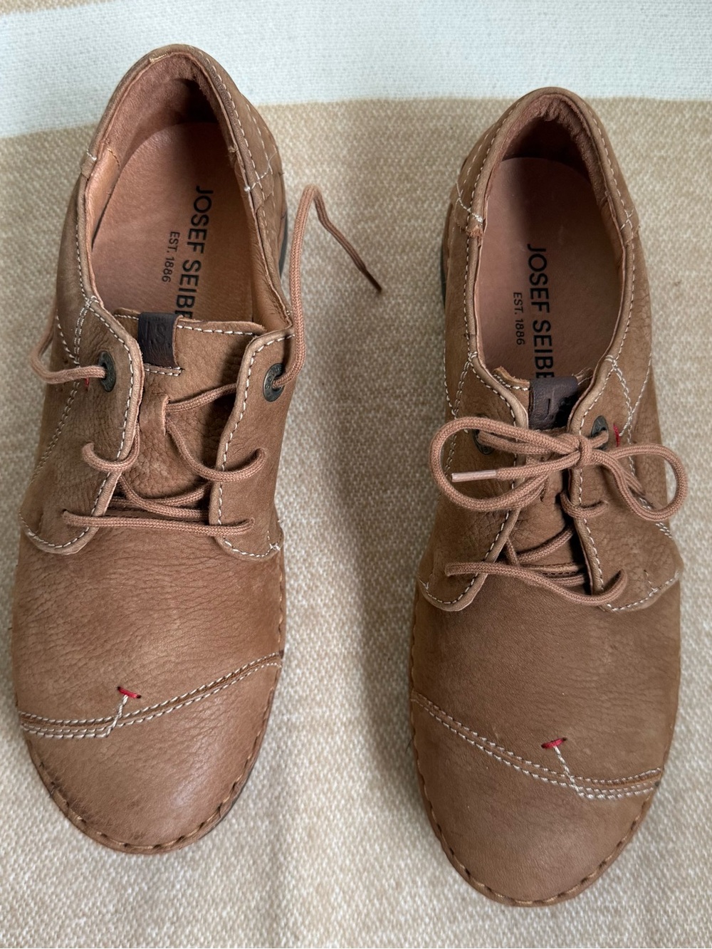 Josef Seibel Women's, Fergey 20 Oxford Sneaker, Castagne /Brown Size 8.5